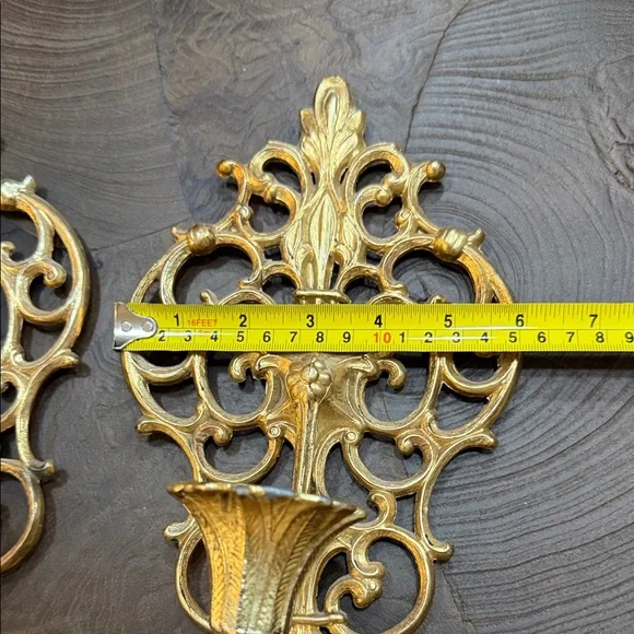 vintage Hollywood Regency style gold filigree wall sconce - Picture 6 of 6